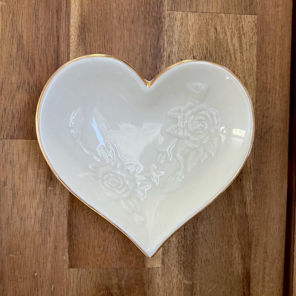Lenox heart trinket jewelry dish with roses